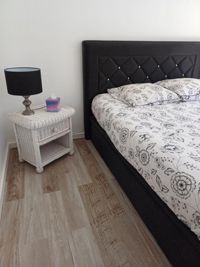 Margaux Bed & Breakfast Le Plan-de-la-Tour Exterior foto